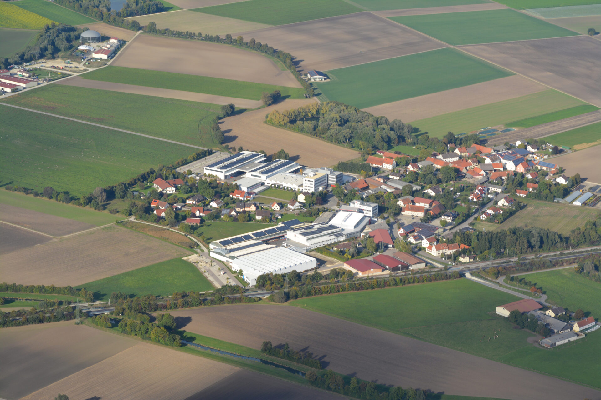 Die Grenzebach Gruppe hat Ihren Hauptsitz in Hamlar.